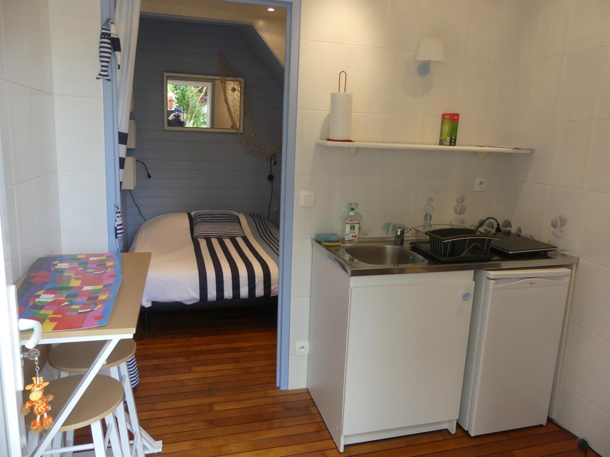 Pony Sweet Home Caen Exterior foto